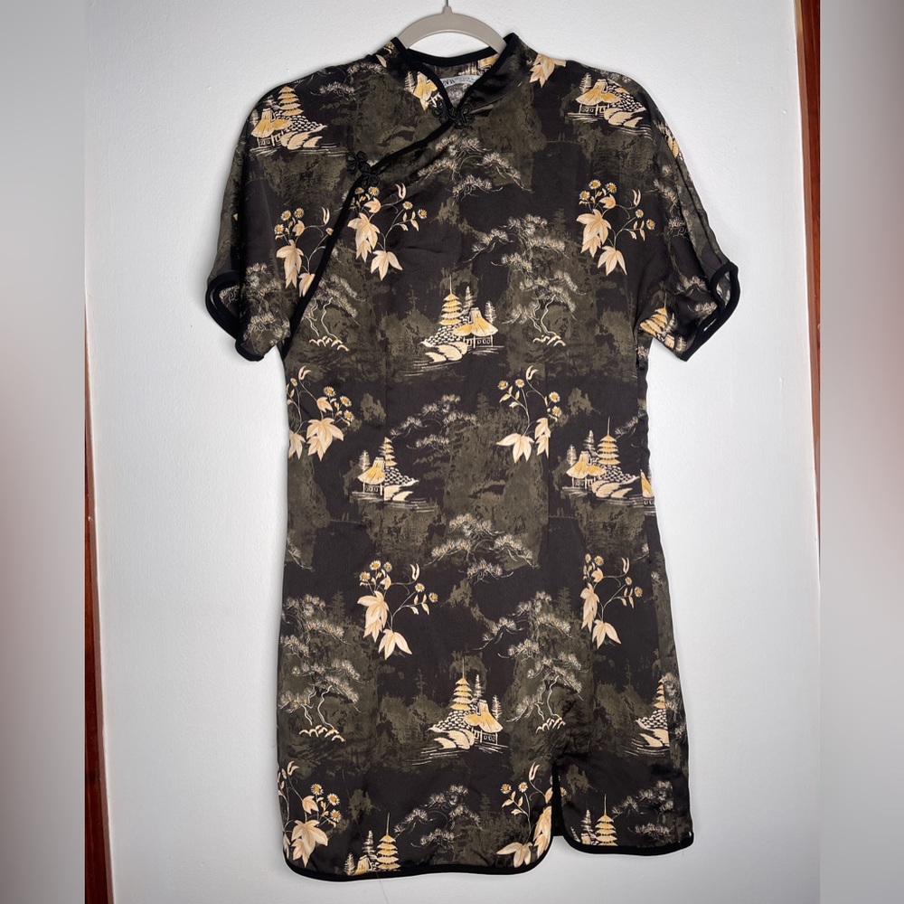 Zara Women’s Kimono Dress Size M